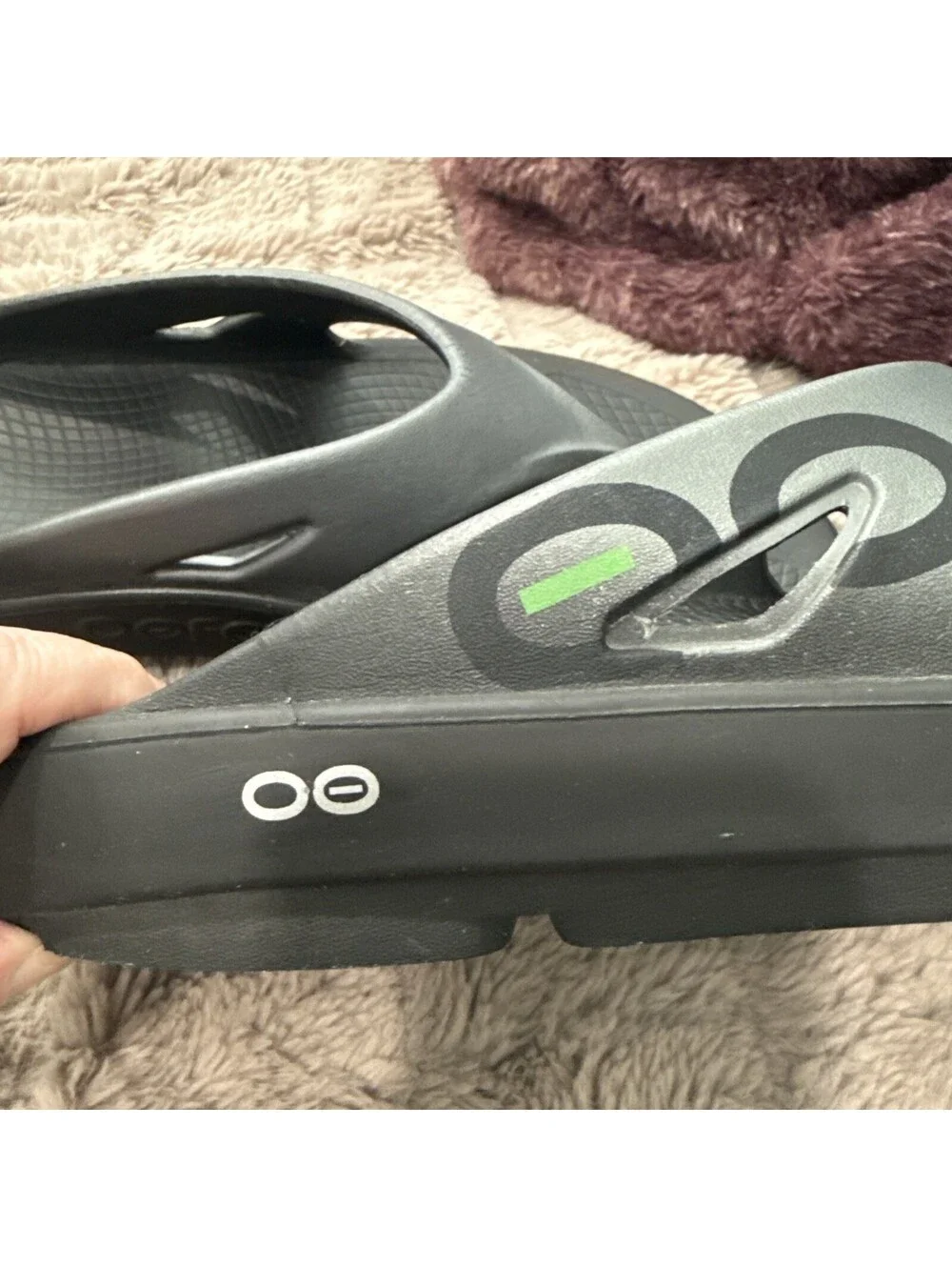 OOFOS OOriginal Sport Sandal, Graphite - Men’s Size 11-13, Excellent Condition